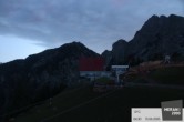 Archiv Foto Webcam Meran 2000: Seilbahn Bergstation 03:00