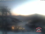 Archiv Foto Webcam Kitzbühel: Gaisberg Bergstation 06:00