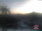 Archiv Foto Webcam Kitzbühel: Gaisberg Bergstation 06:00