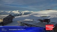 Archived image Webcam Mountain station Smaragdbahn lift 05:00
