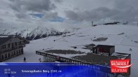 Archived image Webcam Mountain station Smaragdbahn lift 09:00
