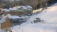 Archived image Webcam Winter Park Resort: West Portal Station 07:00