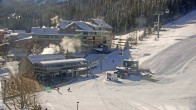 Archived image Webcam Winter Park Resort: West Portal Station 09:00