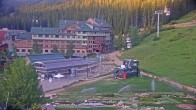 Archived image Webcam Winter Park Resort: West Portal Station 05:00