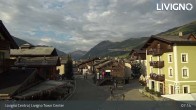 Archiv Foto Webcam Livigno Ortszentrum 06:00
