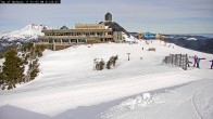 Archived image Webcam Mt Bachelor - View Three Sisters 11:00