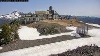 Archiv Foto Webcam Mt Bachelor: Three Sisters 09:00