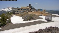 Archiv Foto Webcam Mt Bachelor: Three Sisters 11:00