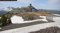 Archived image Webcam Mt Bachelor - View Three Sisters 17:00