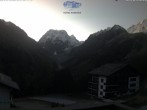 Archived image Webcam Hotels Marmottes, Arolla 06:00