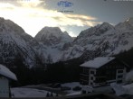 Archived image Webcam Hotels Marmottes, Arolla 07:00