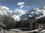 Archived image Webcam Hotels Marmottes, Arolla 15:00