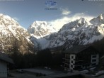 Archived image Webcam Hotels Marmottes, Arolla 17:00