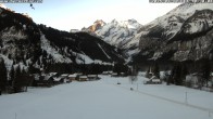 Archiv Foto Webcam Kandersteg: Hotel Bernerhof 09:00