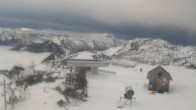 Archiv Foto Webcam Blick vom Feuerkogelhaus auf das Skigebiet 07:00