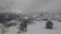 Archiv Foto Webcam Blick vom Feuerkogelhaus auf das Skigebiet 13:00
