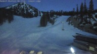 Archiv Foto Webcam Mammoth Mountain: Canyon Lodge 04:00