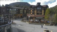 Archived image Webcam Mammoth Village 16:00