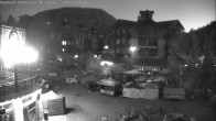 Archiv Foto Webcam Mammoth Village 04:00