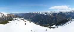 Archiv Foto Webcam Riesneralm: Panorama Skigebiet und Skihütte Hochsitz 09:00