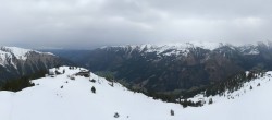 Archiv Foto Webcam Riesneralm: Panorama Skigebiet und Skihütte Hochsitz 15:00