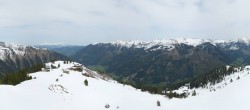 Archiv Foto Webcam Riesneralm: Panorama Skigebiet und Skihütte Hochsitz 11:00