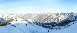 Archiv Foto Webcam Riesneralm: Panorama Skigebiet und Skihütte Hochsitz 13:00