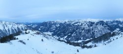 Archiv Foto Webcam Riesneralm: Panorama Skigebiet und Skihütte Hochsitz 15:00