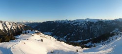 Archiv Foto Webcam Riesneralm: Panorama Skigebiet und Skihütte Hochsitz 07:00