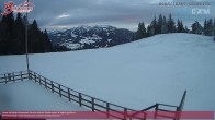 Archived image Webcam mountain restaurant Brueggele 15:00