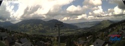 Archived image Webcam mount Mostelberg, Sattel Hochstuckli 13:00