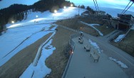 Archiv Foto Webcam Sattel-Hochstuckli: Bergrestaurant Engelstock 17:00