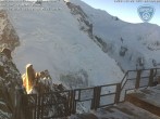 Archiv Foto Webcam Aiguille du Midi - Mont Blanc du Tacul 02:00