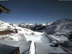 Archived image Webcam Restaurant Arflina: View towards the valley 09:00