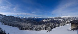 Archiv Foto Webcam La Tania: Bergrestaurant Bouc Blanc 15:00