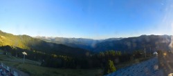 Archiv Foto Webcam La Tania: Bergrestaurant Bouc Blanc 06:00