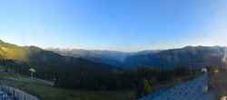 Archiv Foto Webcam La Tania: Bergrestaurant Bouc Blanc 06:00