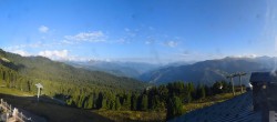 Archiv Foto Webcam La Tania: Bergrestaurant Bouc Blanc 07:00