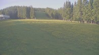 Archiv Foto Webcam Stuhleck: Bergstation Promibahn und Beginnerpark 05:00