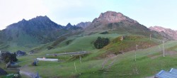 Archived image Webcam Grand Tourmalet: Bearnais Chair Lift 06:00
