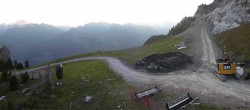 Archived image Webcam Peisey Vallandry - Top station chairlift Clocheret 05:00