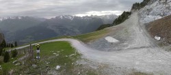 Archiv Foto Webcam Peisey Vallandry - Bergstation Sessellift Clocheret 06:00