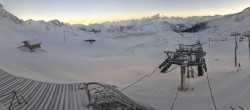 Archiv Foto Webcam Les Arcs - Bergstation Sessellift Arcabulle 07:00