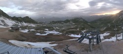 Archiv Foto Webcam Les Arcs - Bergstation Sessellift Arcabulle 05:00
