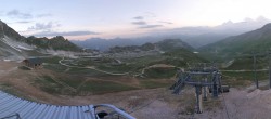 Archiv Foto Webcam Les Arcs - Bergstation Sessellift Arcabulle 05:00