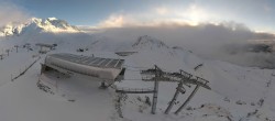 Archiv Foto Webcam Peisey Vallandry - Bergstation Sessellift Arpette 15:00