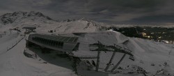 Archived image Webcam Peisey Vallandry - chairlift Arpette 01:00