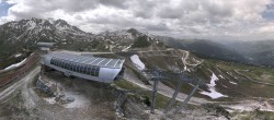 Archiv Foto Webcam Peisey Vallandry - Bergstation Sessellift Arpette 11:00