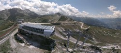 Archiv Foto Webcam Peisey Vallandry - Bergstation Sessellift Arpette 13:00