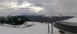 Archived image Webcam Peisey Vallandry - Top station of chairlift Grizzly 17:00